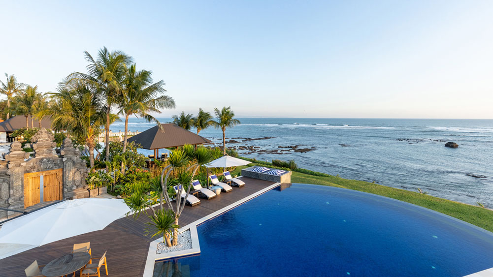 Tirtha Bayu Villa I - Beach at your doorstep